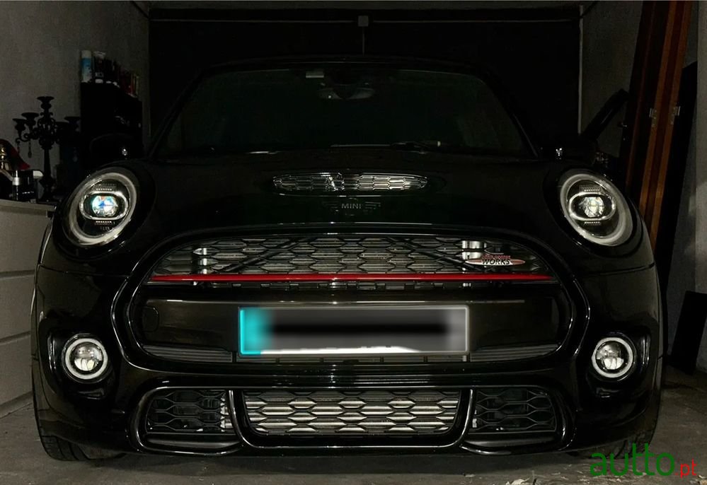 2020' MINI Cooper photo #3