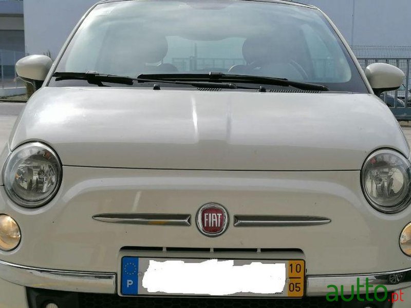 2010' Fiat 500C photo #1