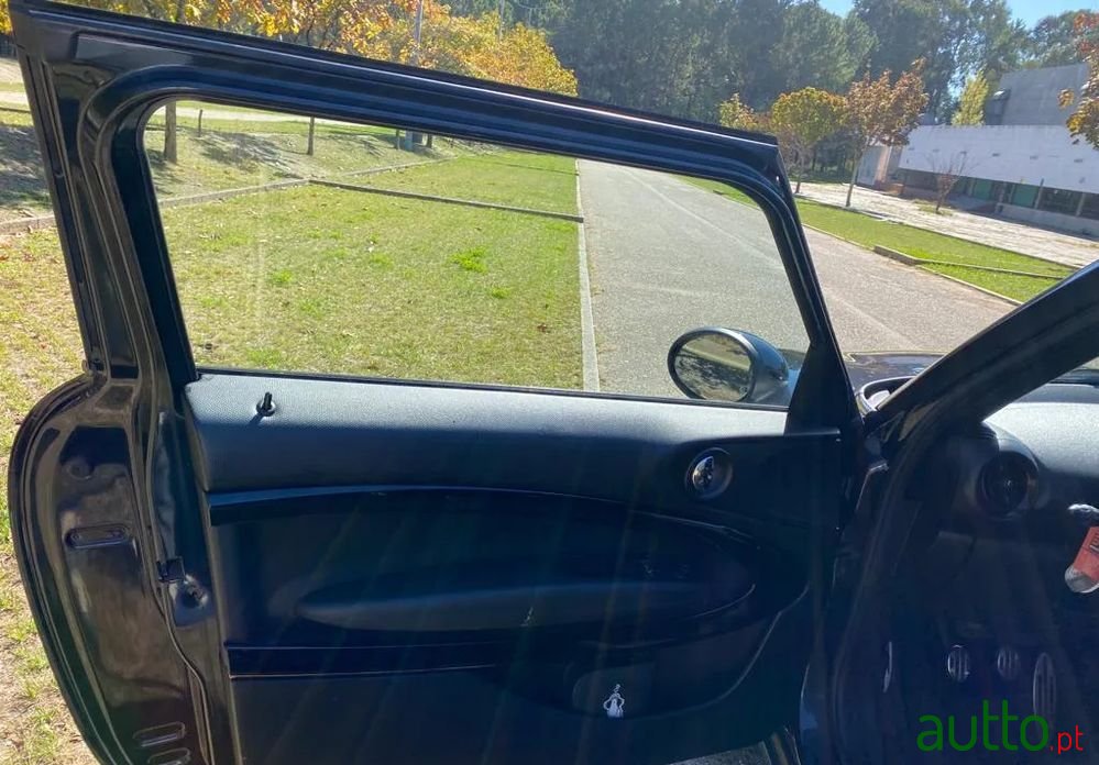 2014' MINI Paceman photo #4