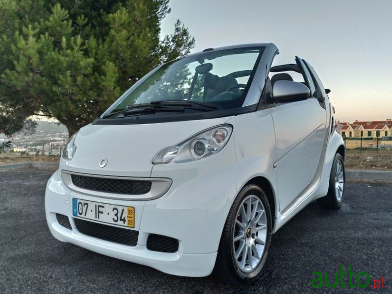 2009' Smart Fortwo photo #3