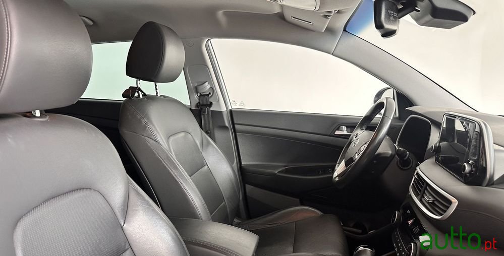 2020' Hyundai Tucson photo #5