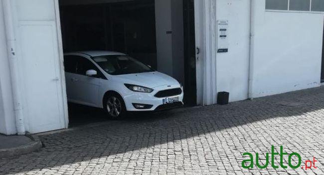 2016' Ford Focus photo #1