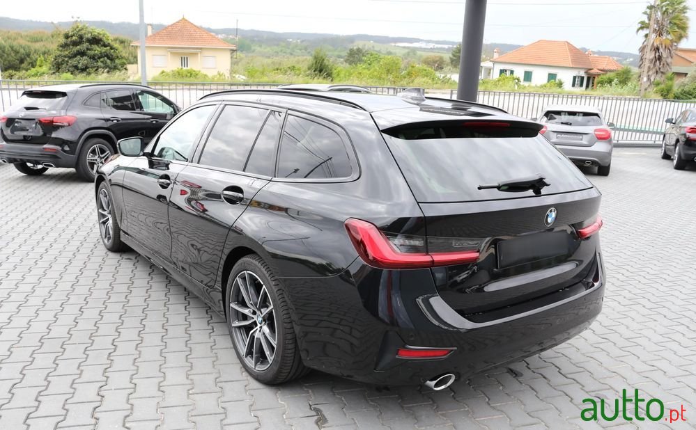 2020' BMW Série 3 photo #4