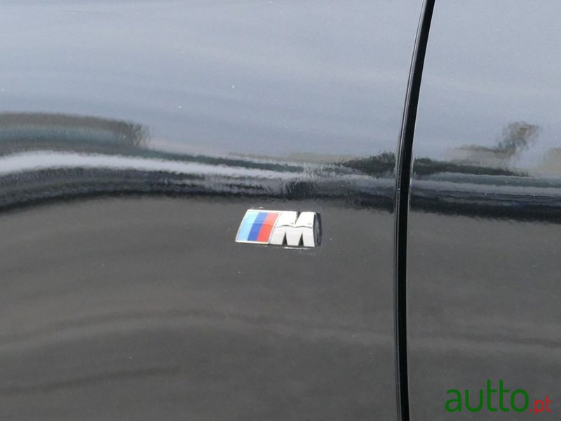 2017' BMW Série 1 D Pack M photo #4