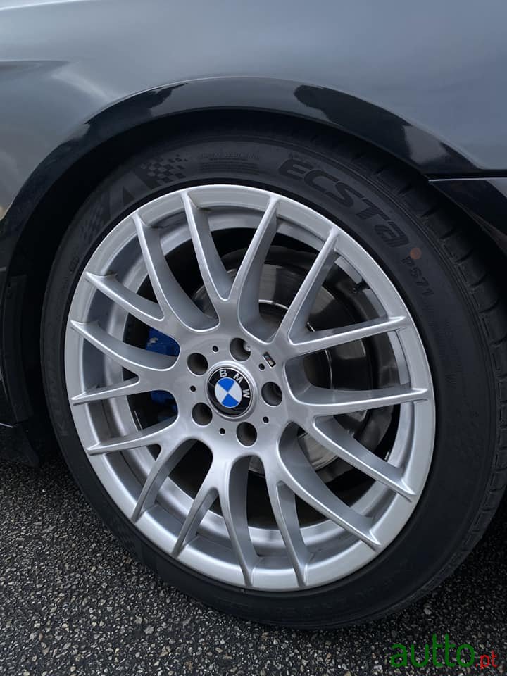 2010' BMW 520 photo #4