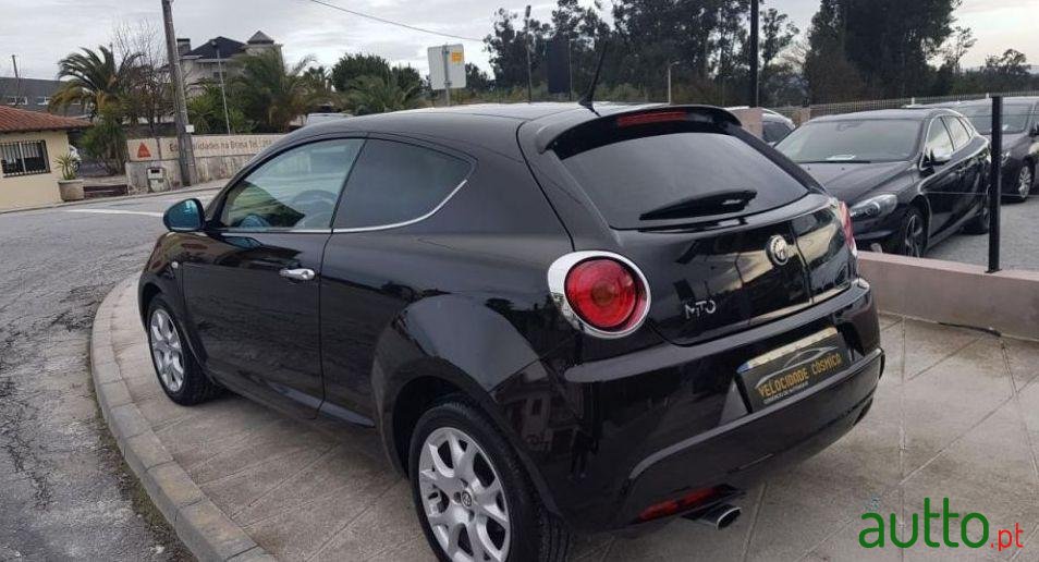 2012' Alfa Romeo MiTo photo #3