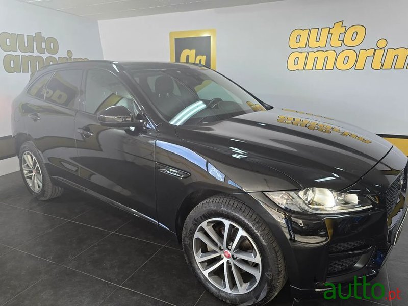 2019' Jaguar F-Pace 2.0 I4D R-Sport Aut. photo #4
