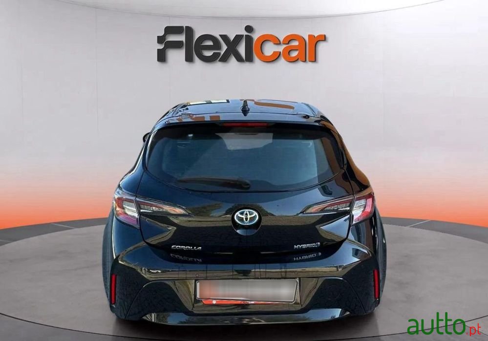 2021' Toyota Corolla photo #4