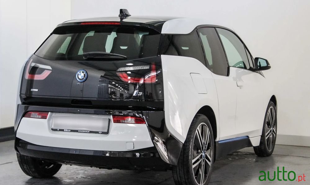 2015' BMW Série I photo #6