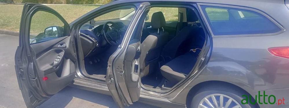 2017' Ford Focus 1.5 Tdci Trend+ photo #2