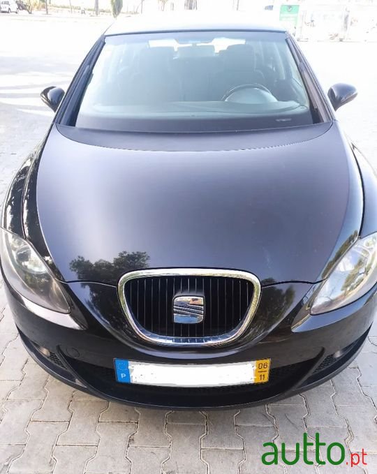 2006' SEAT Leon photo #3