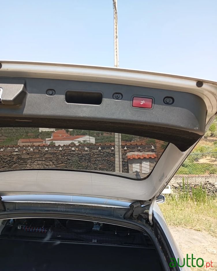 2007' Mercedes-Benz Classe E photo #3