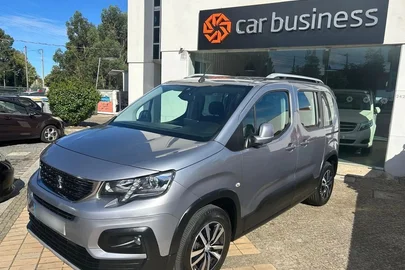 2019' Peugeot Rifter