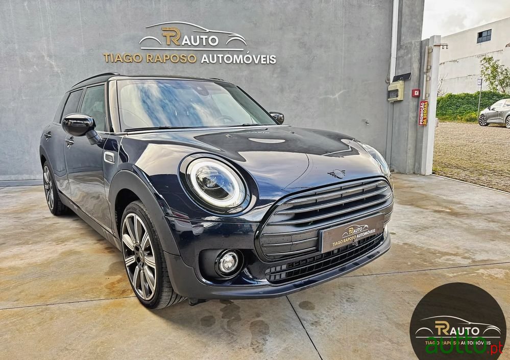 2023' MINI Clubman Cooper D photo #1