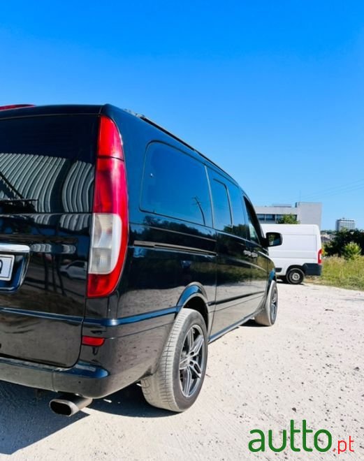 2004' Mercedes-Benz Vito photo #2