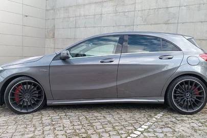 2014' Mercedes-Benz Classe A 4-Matic