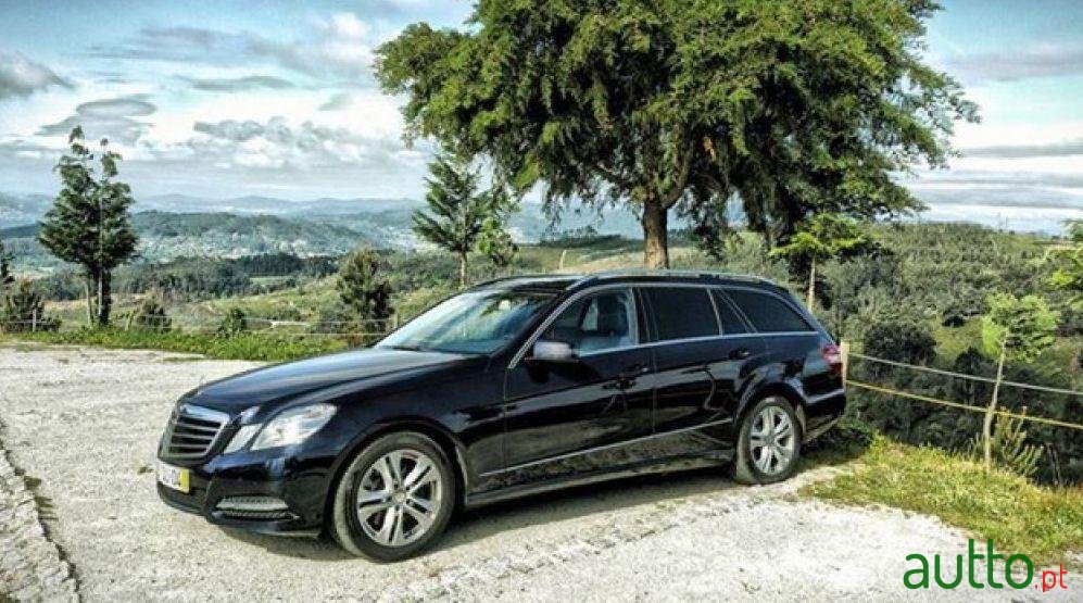 2012' Mercedes-Benz photo #2