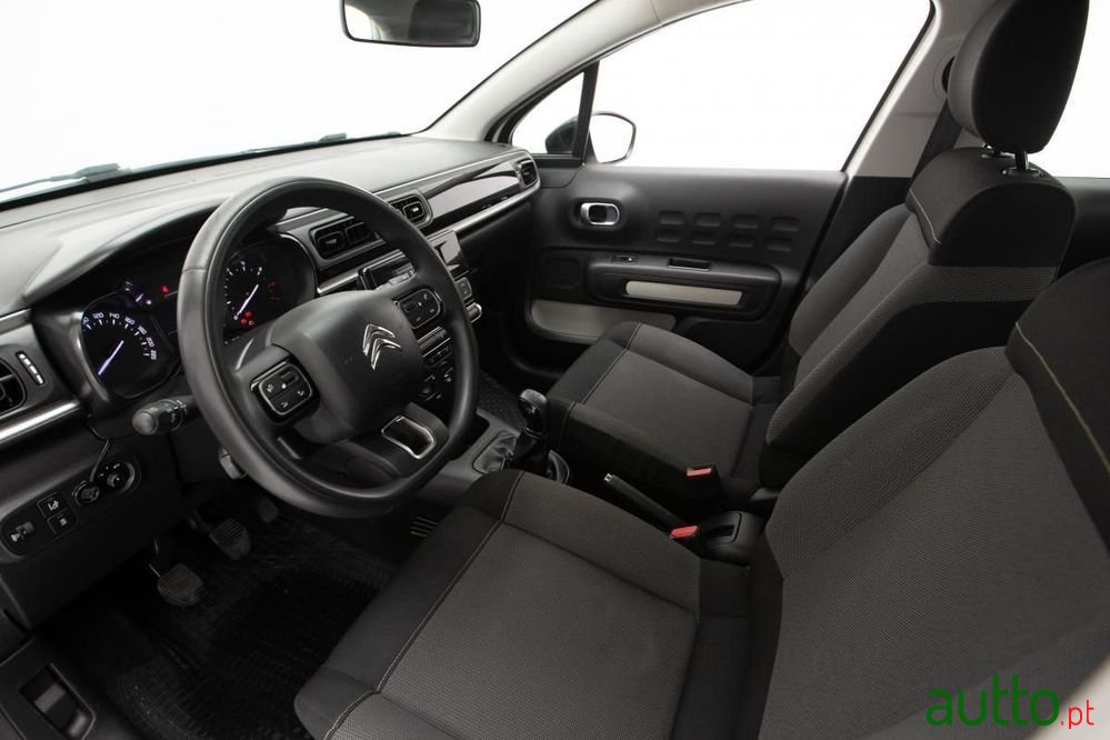 2019' Citroen C3 1.5 Bluehdi Feel photo #6