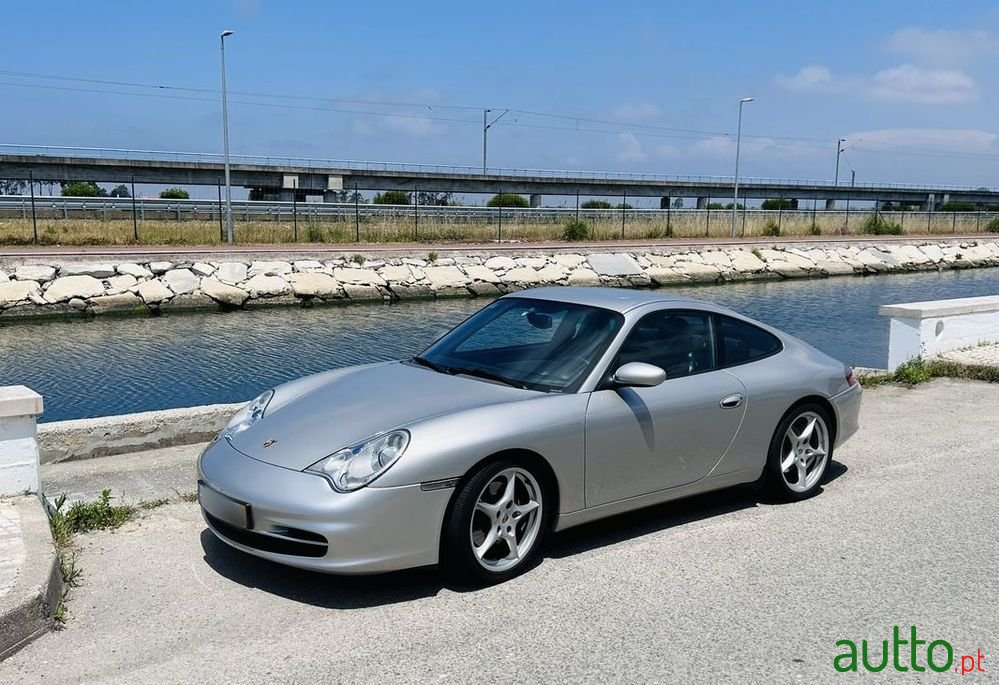2001' Porsche 996 Carrera photo #6