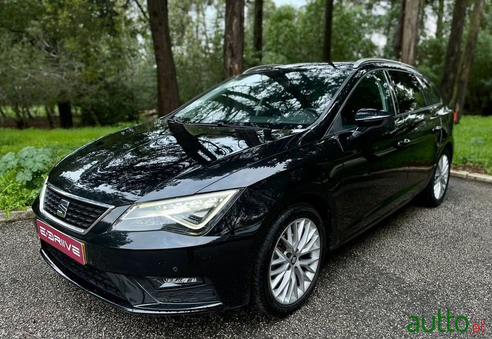 2017' SEAT Leon St photo #5