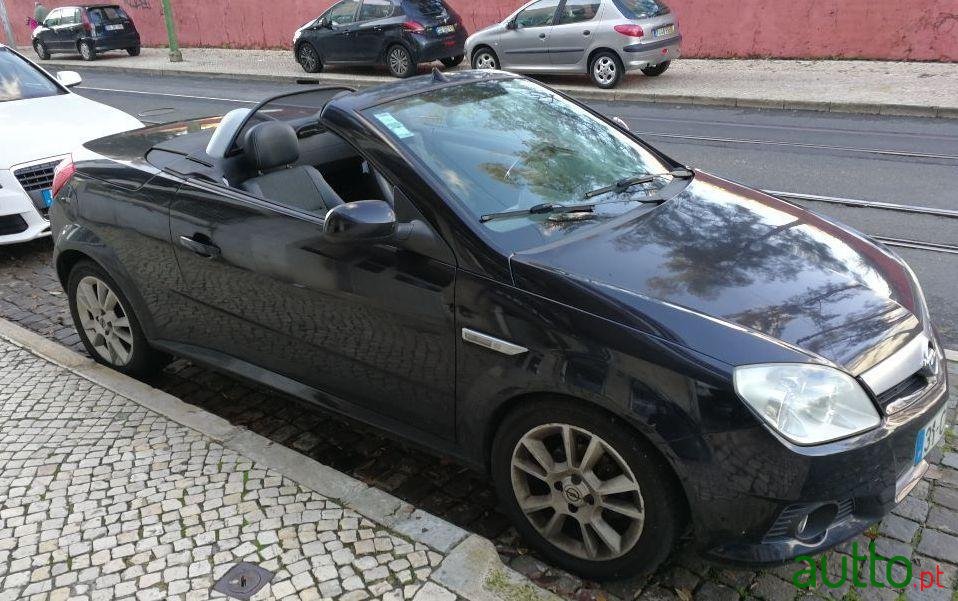 2006' Opel Tigra Twintop photo #1