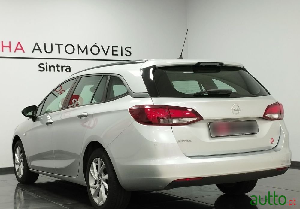 2020' Opel Astra Sports Tourer photo #6
