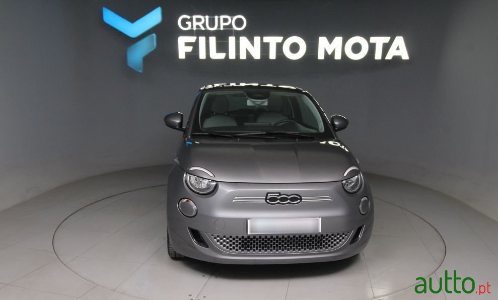 2022' Fiat 500e Icon photo #1