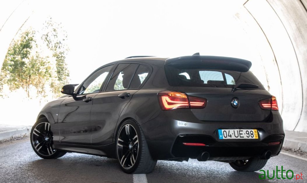 2016' BMW 118 215Cv Pack M photo #4