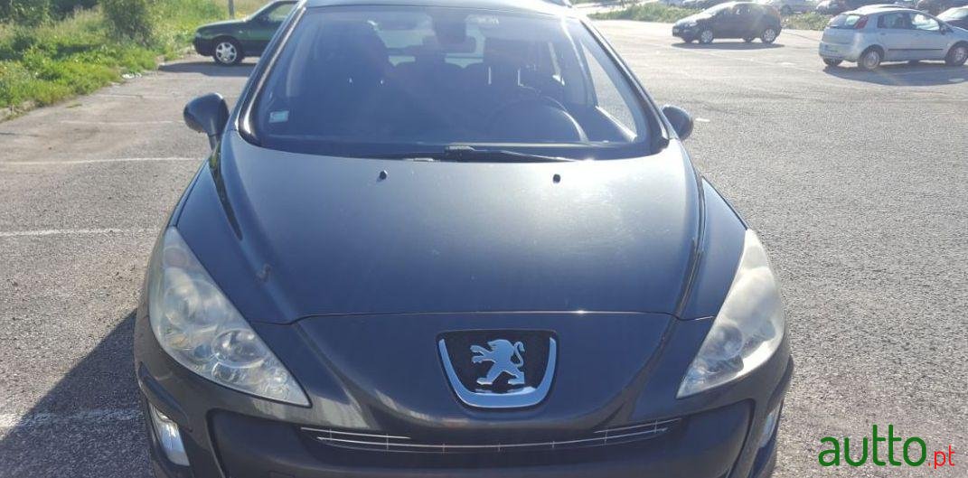 2008' Peugeot 308 Sw photo #1