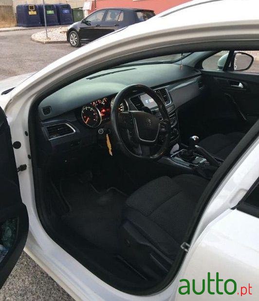 2013' Peugeot 508 Sw photo #6