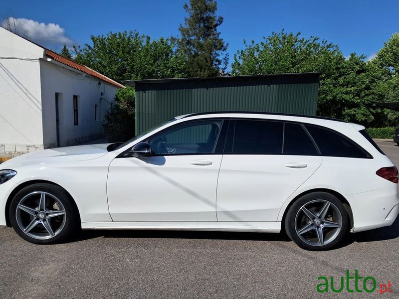 2015' Mercedes-Benz Classe C Bluetec photo #6