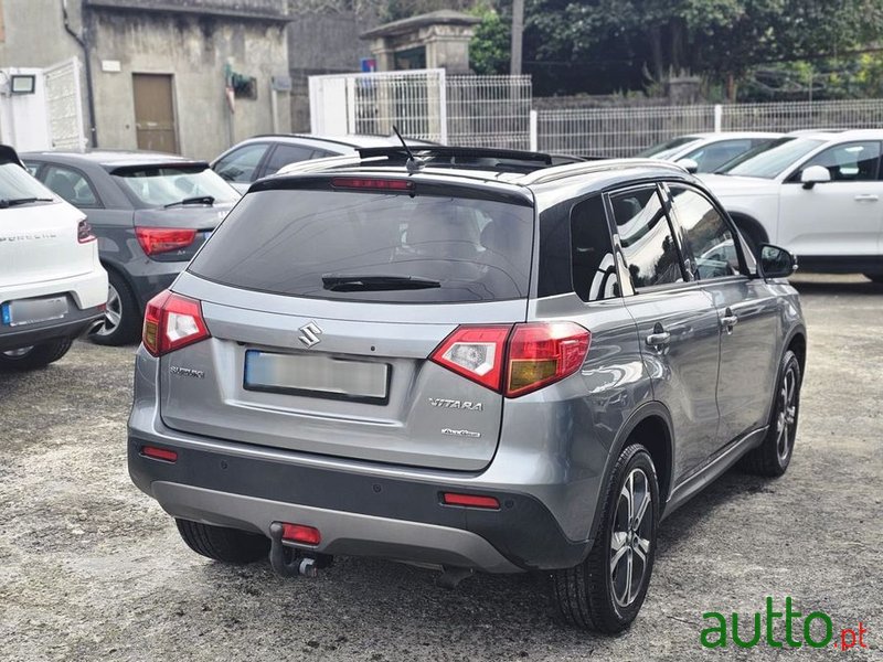 2016' Suzuki Vitara photo #6