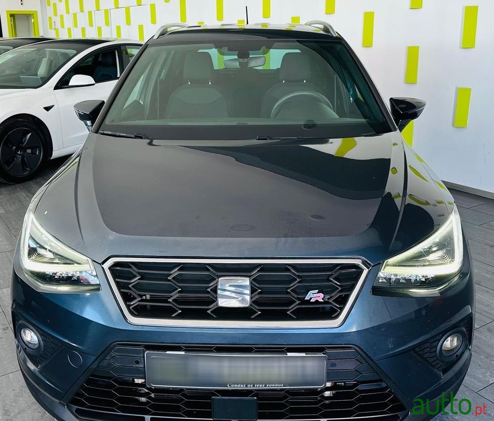 2020' SEAT Arona 1.5 Tsi Opf Fr photo #3