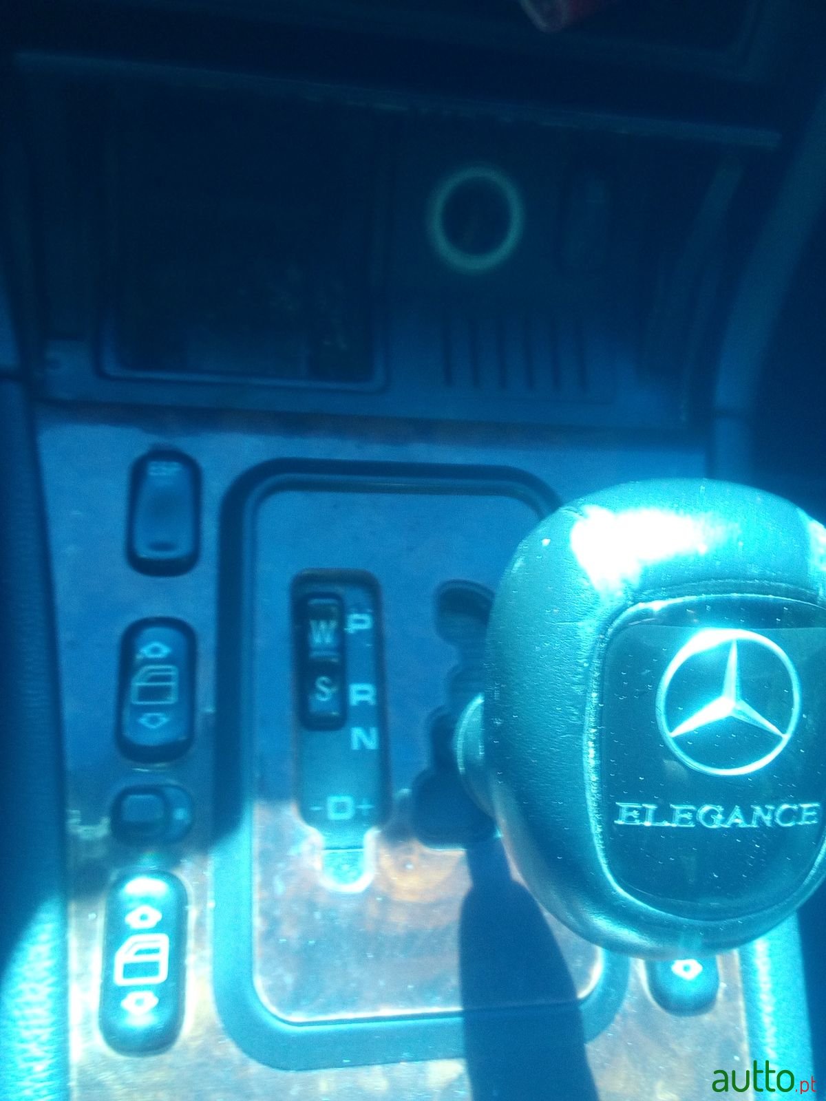 2000' Mercedes-Benz E-Class NENHUMA photo #2