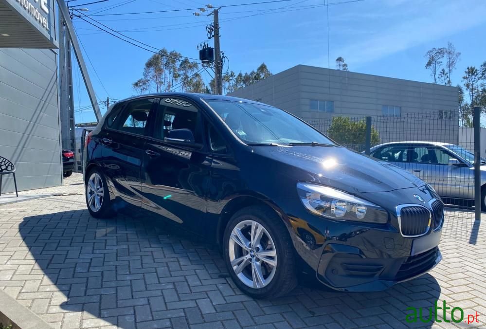 2020' BMW Série 2 Advantage photo #1