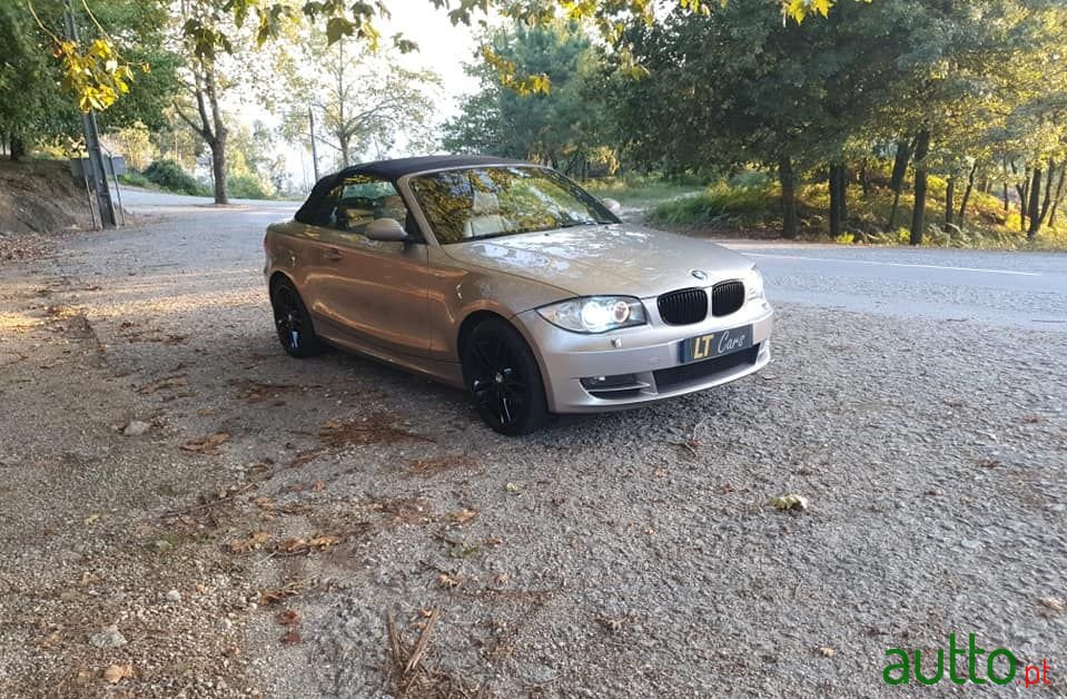 2008' BMW 120 photo #2