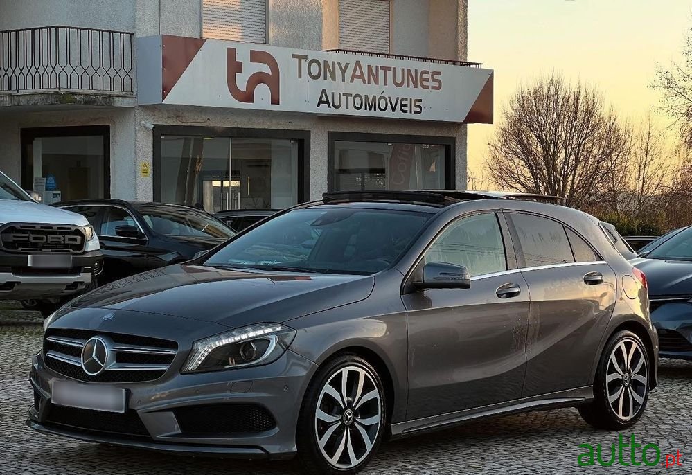 2012' Mercedes-Benz Classe A photo #1