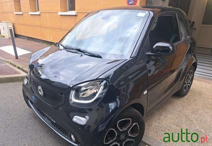 2018' Smart Fortwo photo #1