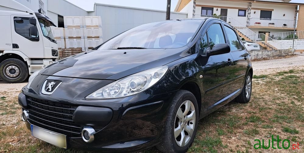 2006' Peugeot 307 photo #2