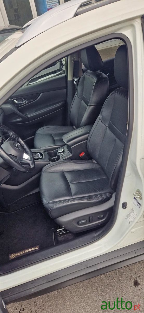 2019' Nissan X-Trail 2.0 dCi Acenta 4x4 photo #2