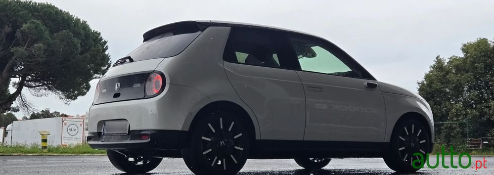 2021' Honda e Advance (17") photo #3