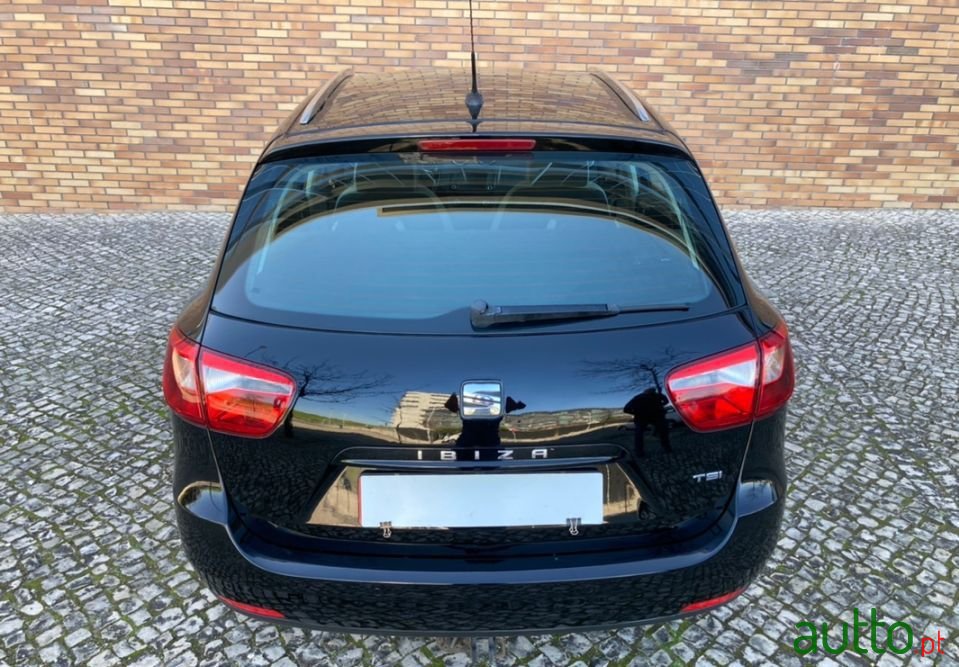 2016' SEAT Ibiza St photo #4