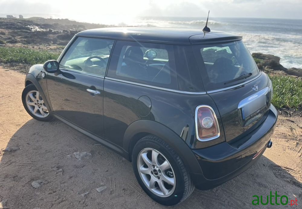 2009' MINI One 1.4 photo #5