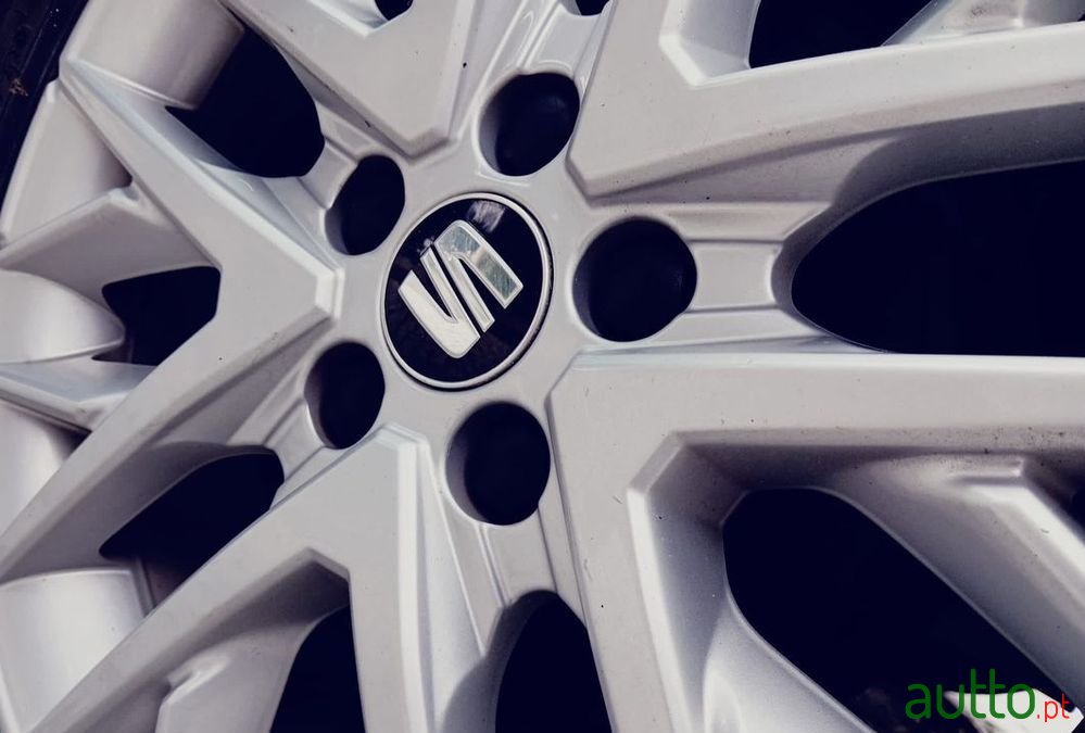 2019' SEAT Ibiza 1.6 Tdi Xcellence photo #4