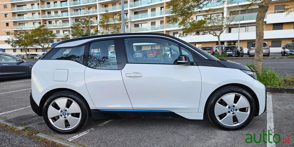 2018' BMW Série I (94 Ah) photo #4