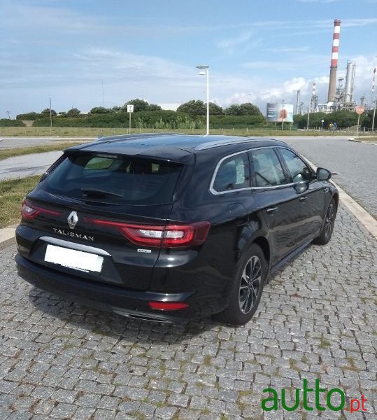 2016' Renault Talisman Sport Tourer photo #5