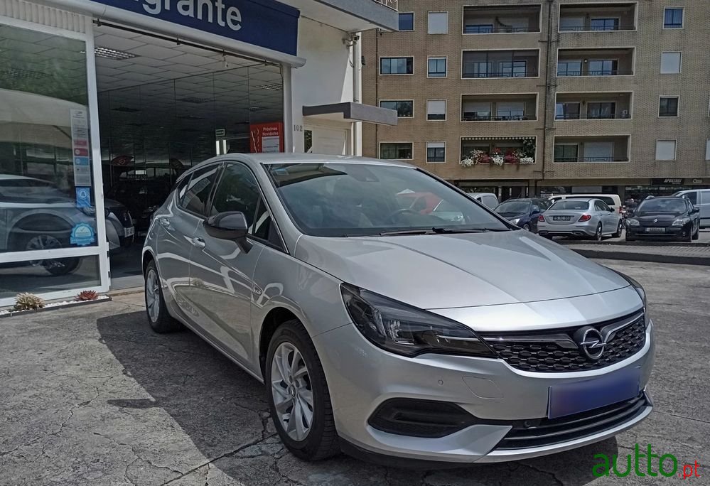 2022' Opel Astra 1.2 T Elegance photo #2