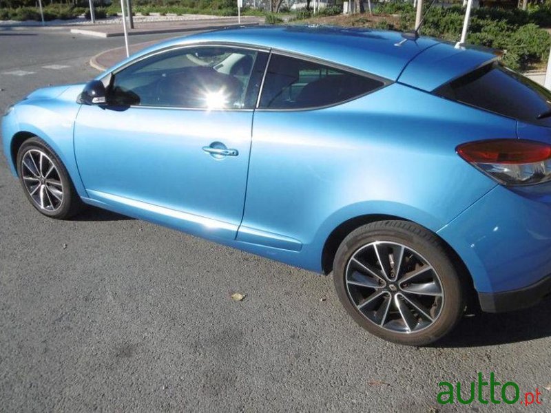 2013' Renault Mégane Coupe 1.6 Dci photo #1