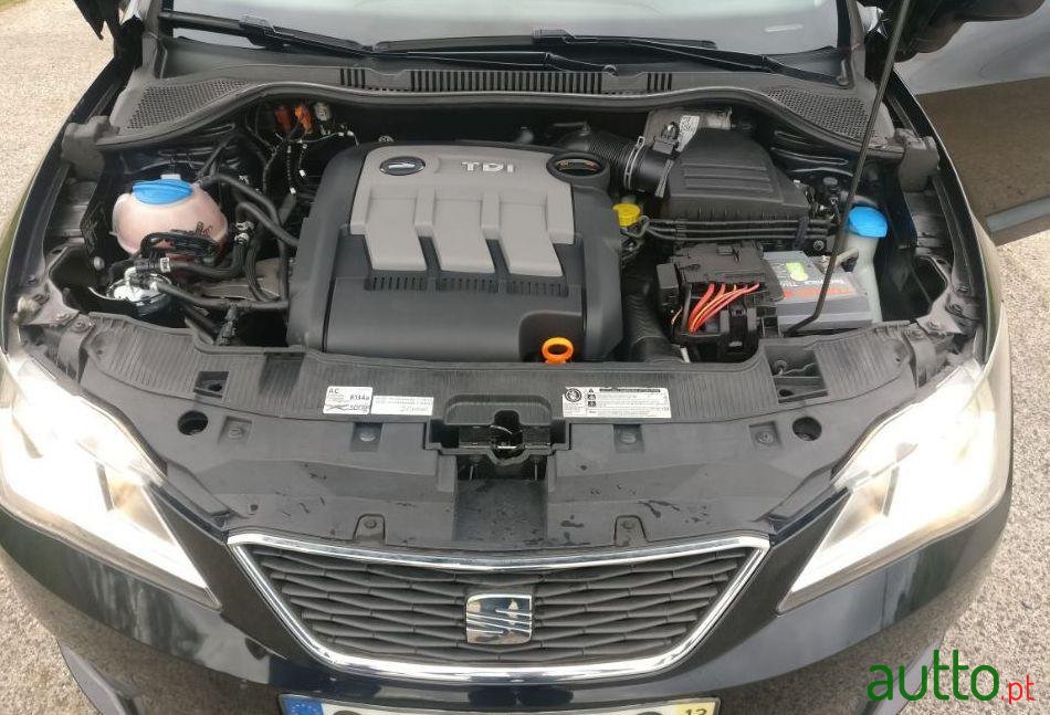 2013' SEAT Ibiza 1.2Tdi photo #2