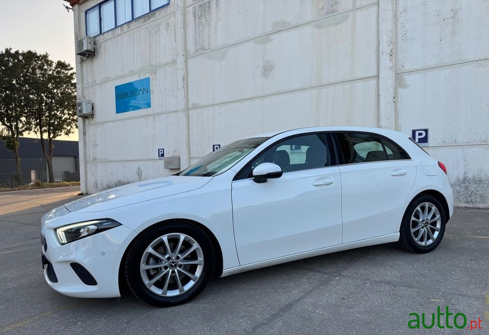 2021' Mercedes-Benz Classe A D 8G-Dct photo #4